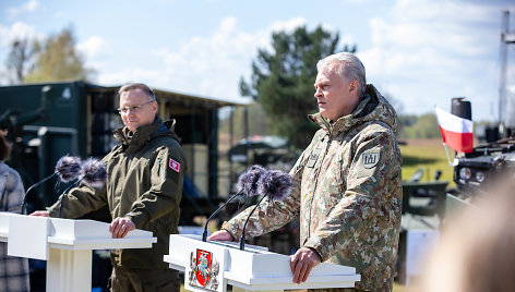 Andrzejus Duda, Gitanas Nausėda