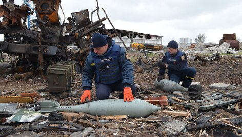 Sprogmenų paie&scaron;ka i&scaron;laisvintoje Ukrainos teritorijoje