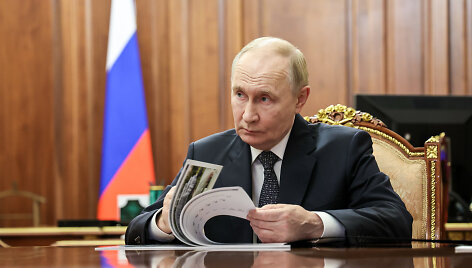 Vladimiras Putinas / Mikhail Metzel / ZUMAPRESS.com
