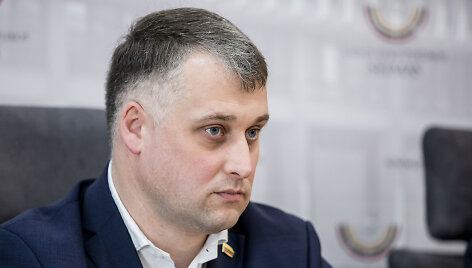 Valius Ąžuolas