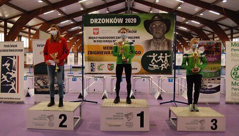 Moterų varžybų nugalėtojos