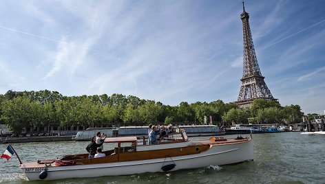 BERTRAND GUAY / AFP