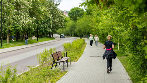 Baigta naujinti dar viena Neries krantinės atkarpa