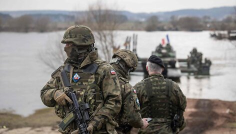 NATO karinės pratybos