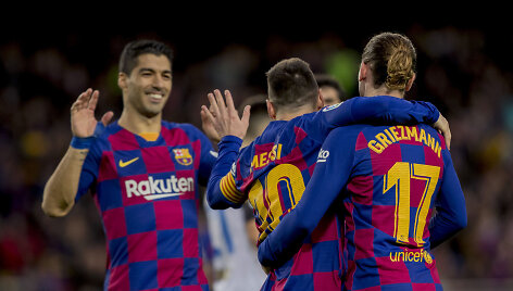 Luisas Suarezas, Lionelis Messi ir Antoine'as Griezmannas