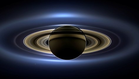 Erdvėlaivio „Cassini“ daryta nuotrauka