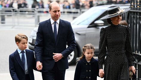 Princas Williamas, Kate Middleton su vaikais