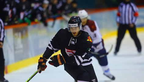 Lietuviškų šaknų turintis Luke'as Kutkevičius debiutavo Vilniaus „7bet-Hockey Punks“ komandoje.