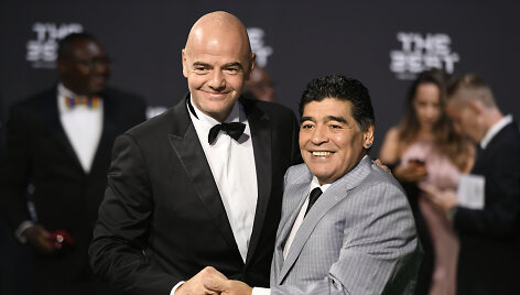 Gianni Infantino ir legendinis Diego Maradona