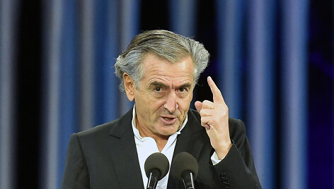  Bernard-Henri Levy