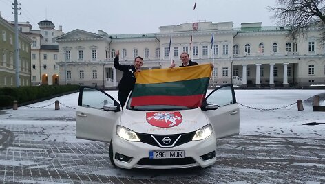 Komandos nuotrauka