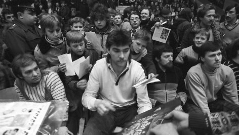 Arvydas Sabonis 1987-aisiais reabilitacijos metu