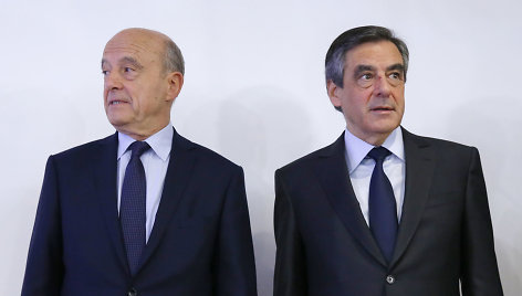 Francois Fillonas (dešinėje) ir Alainas Juppe