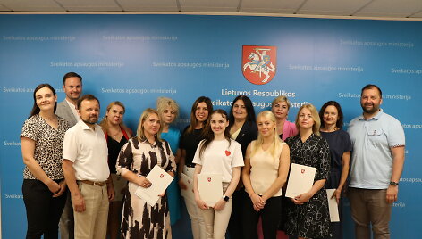 Apdovanotos daugiausia simpatijų pelniusios ambulatorines slaugos paslaugas namuose teikiančios komandos