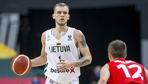 Arnas Velička