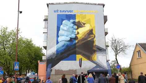 Ukrainą remiantis pie&scaron;inys &Scaron;iauliuose &bdquo;Už Savus! Už Ukrainą!&ldquo;