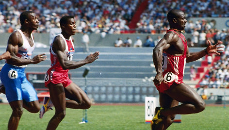Benas Johnsonas laimėjo 100 metrų bėgimo finalą 1988 metų olimpinėse žaidynėse, bet po trijų dienų neteko aukso medalio dėl dopingo.