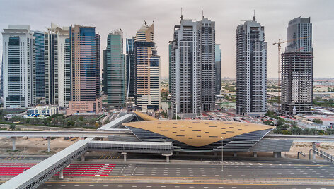 Dubajus, JAE