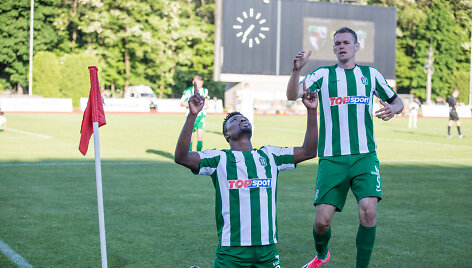 A lygos futbolo rungtynės : &bdquo;Kauno Žalgiris&ldquo; prie&scaron; Vilniaus Žalgirį