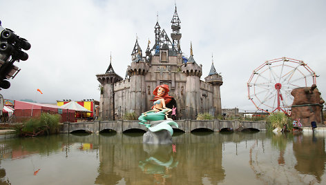 Dismalandas