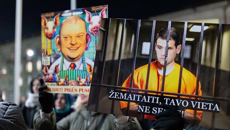 Protestas „Dešimt minučių tylos“