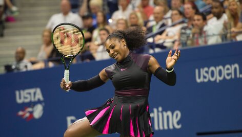 Serena Williams &bdquo;US Open&ldquo; starte užtkrintai nugalėjo Jekateriną Makarovą