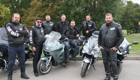 „Beardy riders“ aplankė Kuršėnų vaikus