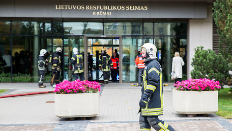 Gaisro gesinimo ir žmonių evakavimo Seimo II rūmuose pratybos