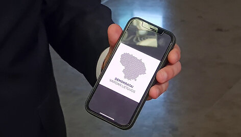 Parodė, kaip atrodys naujas S.Skvernelio partijos logotipas: ta&scaron;kelių yra tiek, kiek Lietuvoje savivaldybių