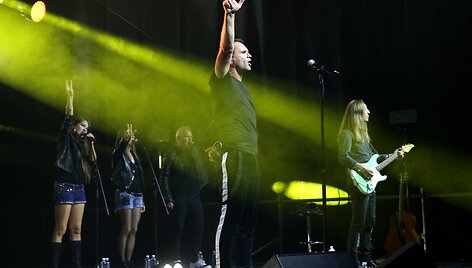 Marijono Mikutavičiaus koncerto &bdquo;Untold City&ldquo; akimirka