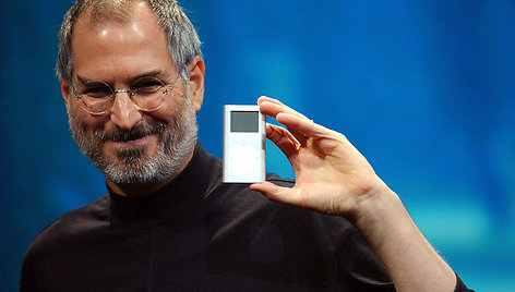 Steve'as Jobsas ir „iPod mini“ 