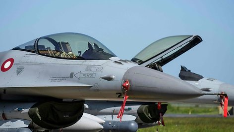2023 m. gegužės 25 d. Danijos naikintuvas F-16.