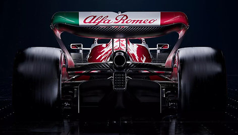 Alfa Romeo C42 F1 bolidas/ gamintojo nuotr.