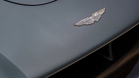 Aston Martin Valkyrie automobilis