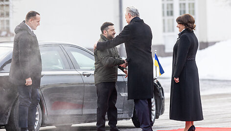 Oficiali Ukrainos pirmosios poros pasitikimo ceremonija Prezidentūroje