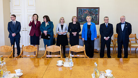 Prezidentas Gitanas Nausėda susitiko su Seimo valdyba