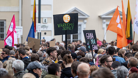 Protestas prie&scaron; valdančiąją koaliciją