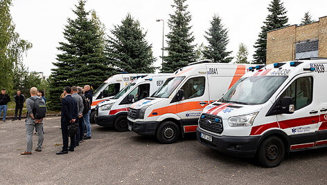 Greitosios medicinos pagalbos automobilių perdavimas Ukrainai
