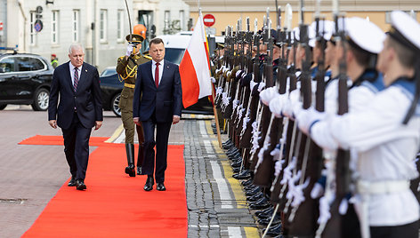 Lenkijos krašto apsaugos ministro Mariusz Blaszczak pasitikimo ceremonija 