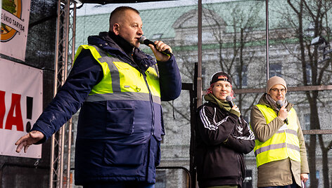 Vilniuje tęsiasi žemdirbių mitingas