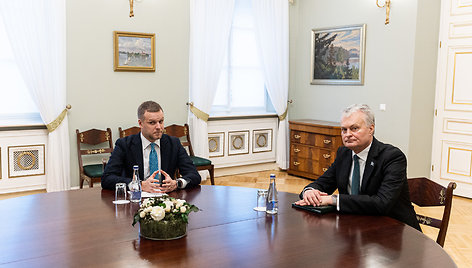 Prezidentas Gitanas Nausėda susitiko su užsienio reikalų ministru Gabrieliumi Landsbergiu