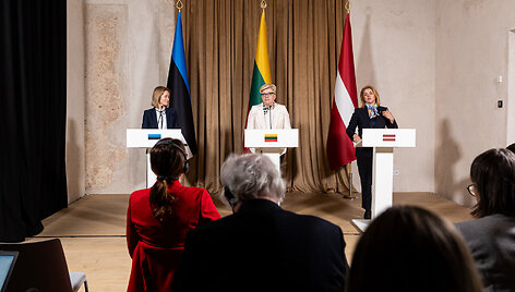 Kaja Kalas, Ingrida &Scaron;imonytė, Evika Silina