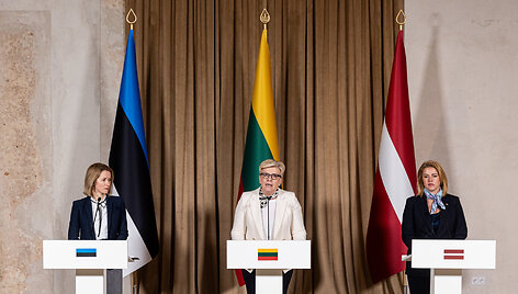 Kaja Kalas, Ingrida &Scaron;imonytė, Evika Silina