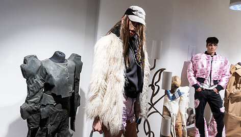 Karinos Paninos showroom atidarymas