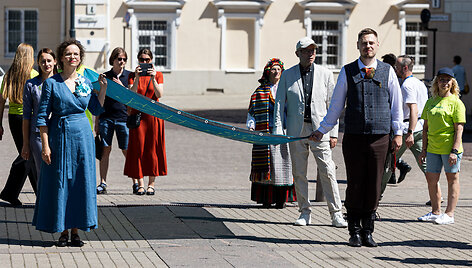 Dainų &scaron;ventės vėliavos pakėlimo ceremonija