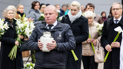 Atsisveikinimas su primabalerina Leokadija Aškelovičiūte