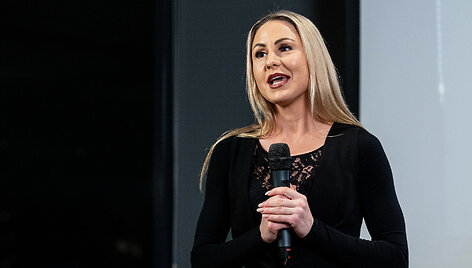 Laura Asadauskaitė-Zadneprovskienė