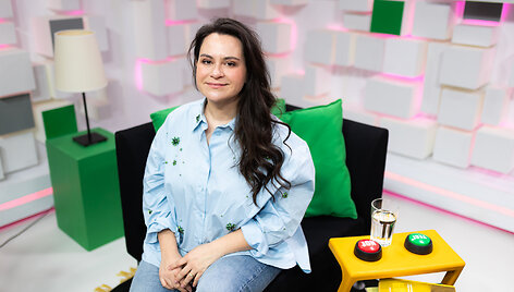 Evelina Sa&scaron;enko 15min studijoje