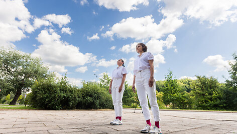 Aleksandra Janus, Weronika Pelczyńska, Monika Szpunar performansas &bdquo;Tebestovinti&ldquo;