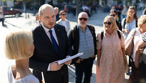 Prie Vyriausybės prasideda mokytojų streikas